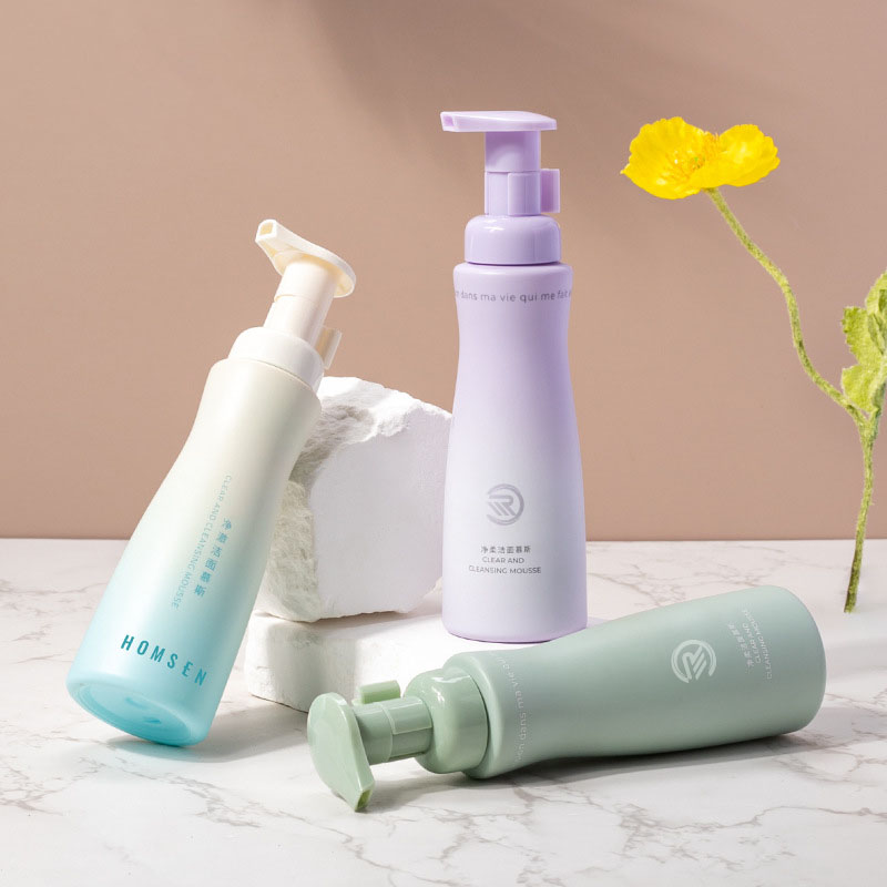 Bouteille de mousse PET à 30 cols de 150ml, shampoing pour bébé, lavage du corps, design moulant, bouteille de soins pour le corps, emballage nettoyant Bouteille de mousse PET à 30 cols de 150ml, shampoing pour bébé, lavage du corps, design moulant, bouteille de soins pour le corps, emballage nettoyant