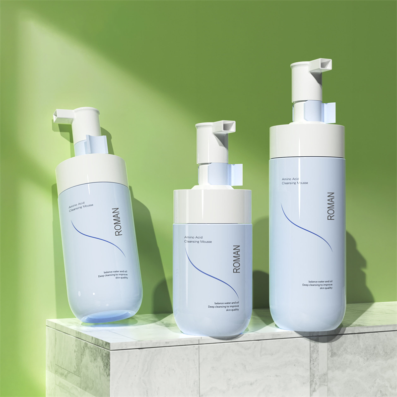 Mousse de blanchiment du visage de marque privée, Mousse nettoyante douce, nettoyant à bulles, bouteille à pompe en Mousse PET bleue, 150ml, 200ml, 300ml Mousse de blanchiment du visage de marque privée, Mousse nettoyante douce, nettoyant à bulles, bouteille à pompe en Mousse PET bleue, 150ml, 200ml, 300ml