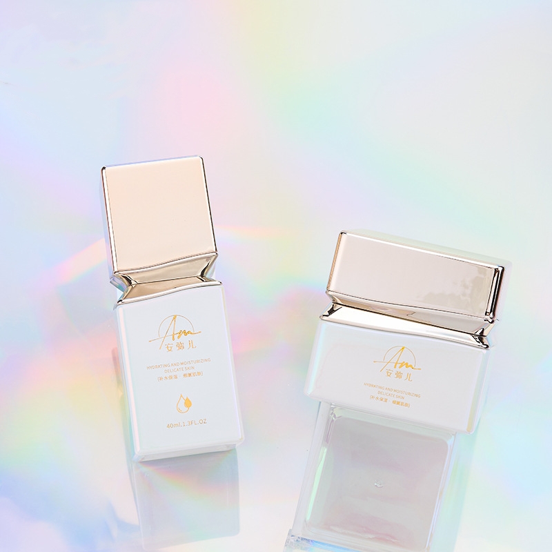 Pot à crème carré en verre à effet irisé pour crème visage et crème yeux Pot à crème carré en verre à effet irisé pour crème visage et crème yeux