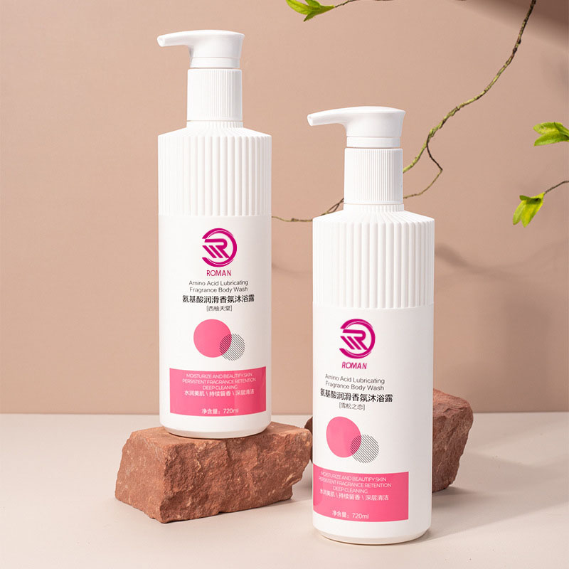 Bouteille en plastique HDPE rayé blanc chaud avec buse ondulée 500 ml 700 ml shampooing Gel douche Lotion avec bouchon de pompe Vietnam