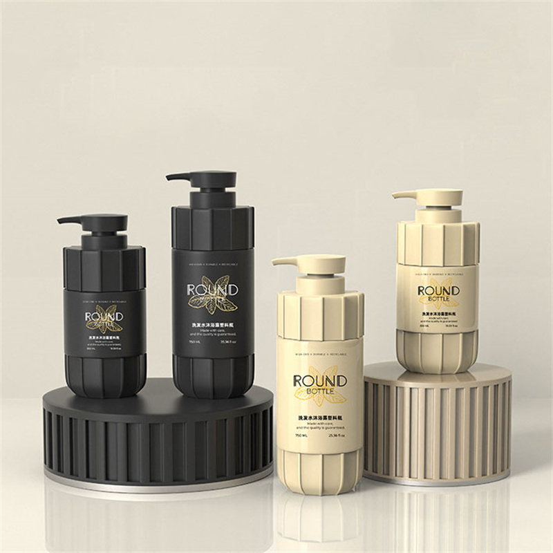 Noir mat 550 ml 600 ml 700 ml 750 ml bande de plastique pour animaux de compagnie bouteille de pompe de lotion en plastique à paroi épaisse pour nettoyant crème solaire shampooing gel douche