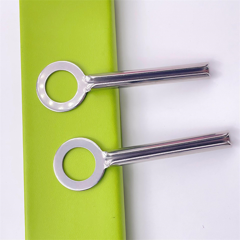 Distributeur de dentifrice en métal en acier inoxydable argenté en forme de clé annulaire, presse-Tube de crème pour le visage Distributeur de dentifrice en métal en acier inoxydable argenté en forme de clé annulaire, presse-Tube de crème pour le visage